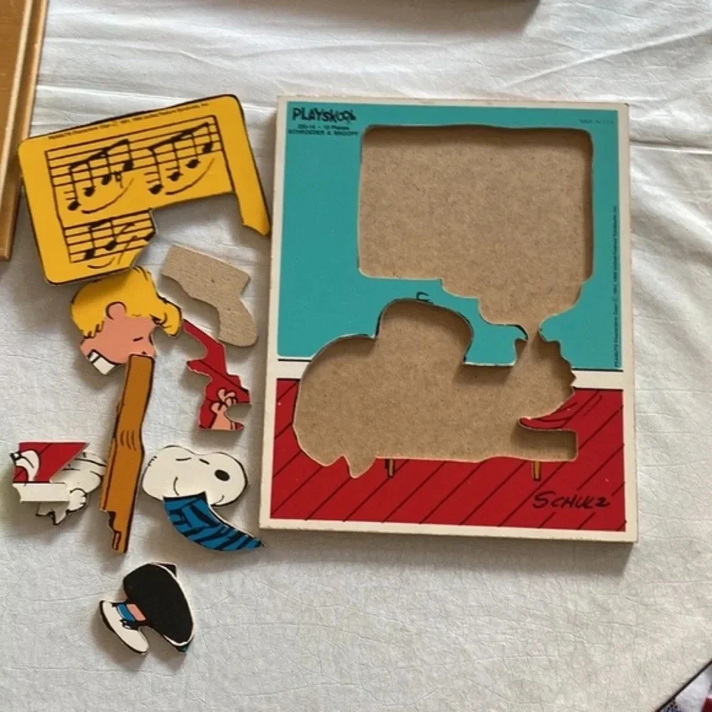 Vintage 1958 Playskool Peanuts Schroeder & Snoopy wooden puzzle